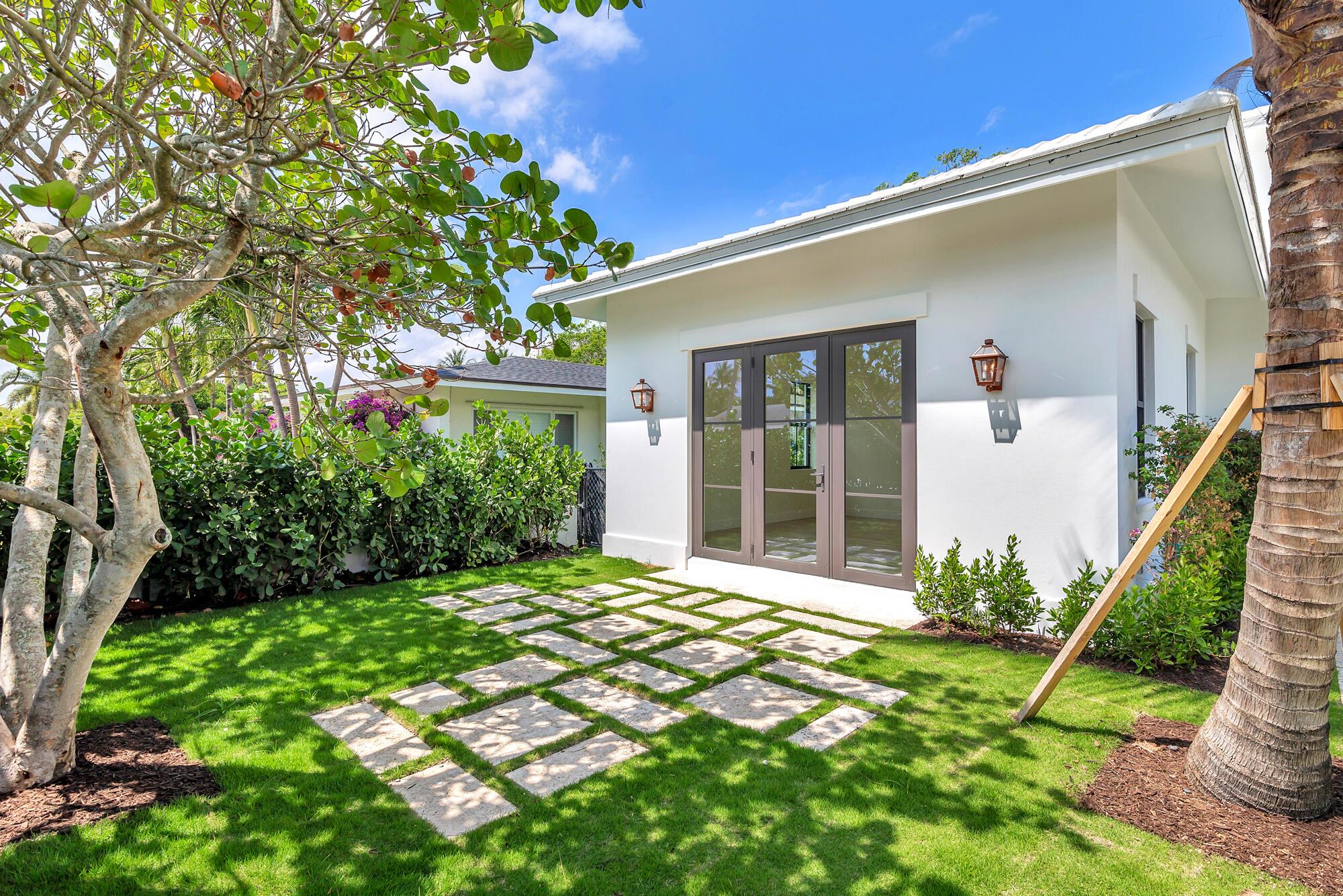 ELWA PLACE - Residential