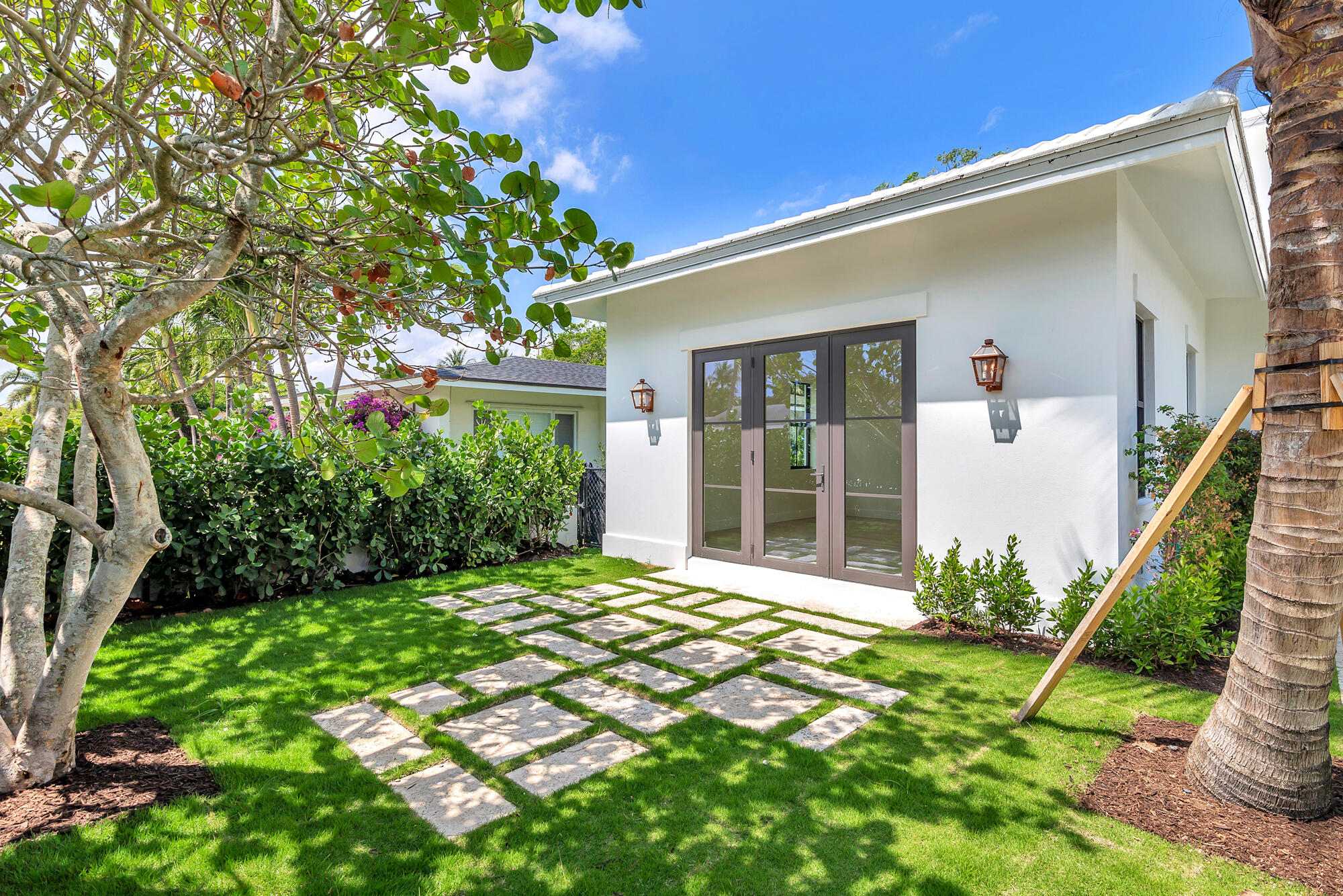 ELWA PLACE - Residential