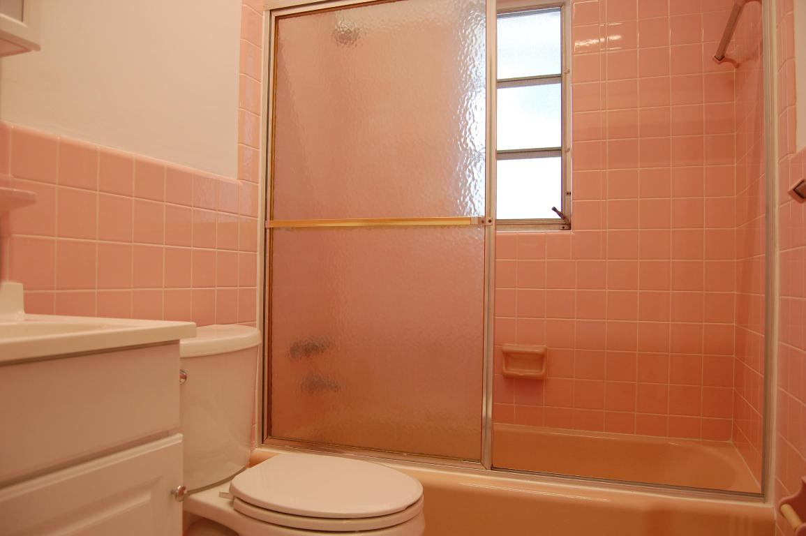 BOCA WOODS - Residential Lease