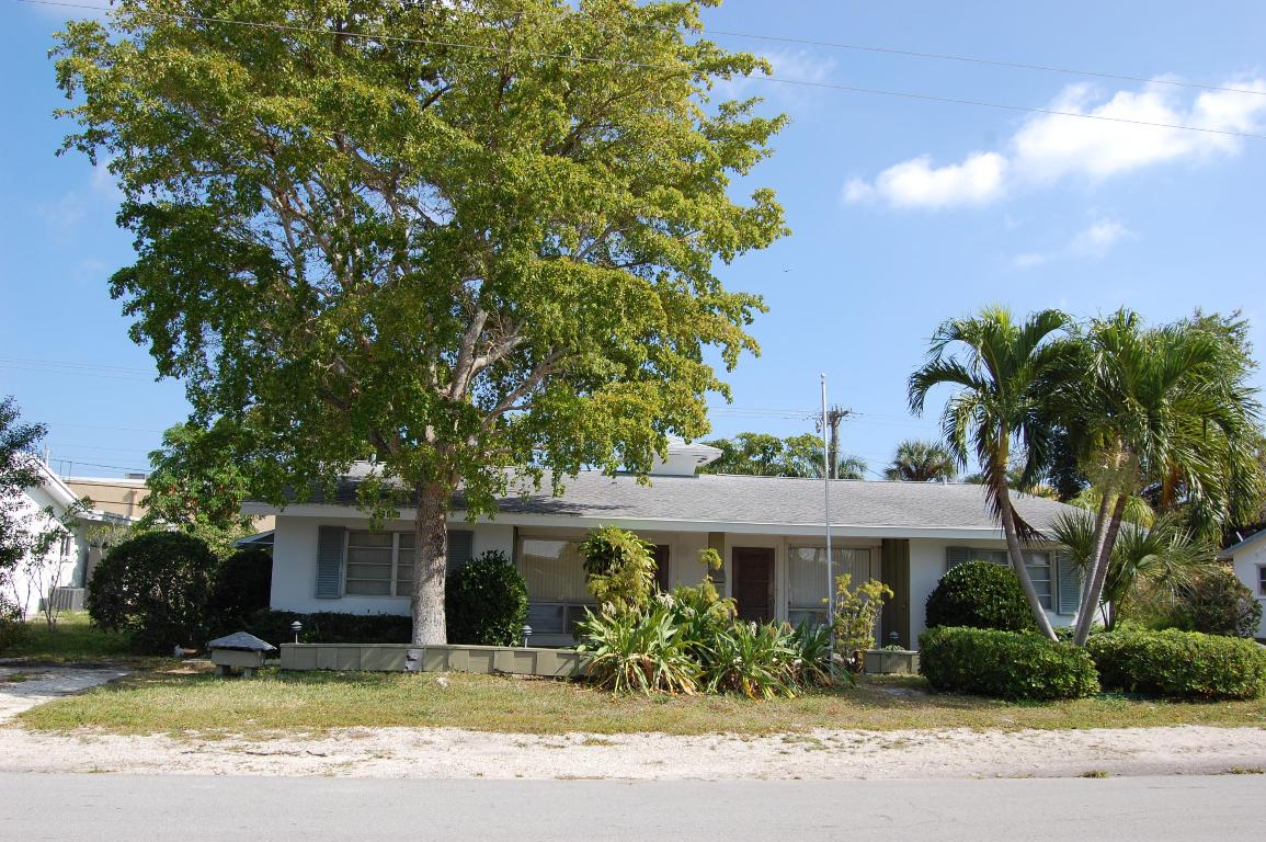 BOCA WOODS - Residential Lease