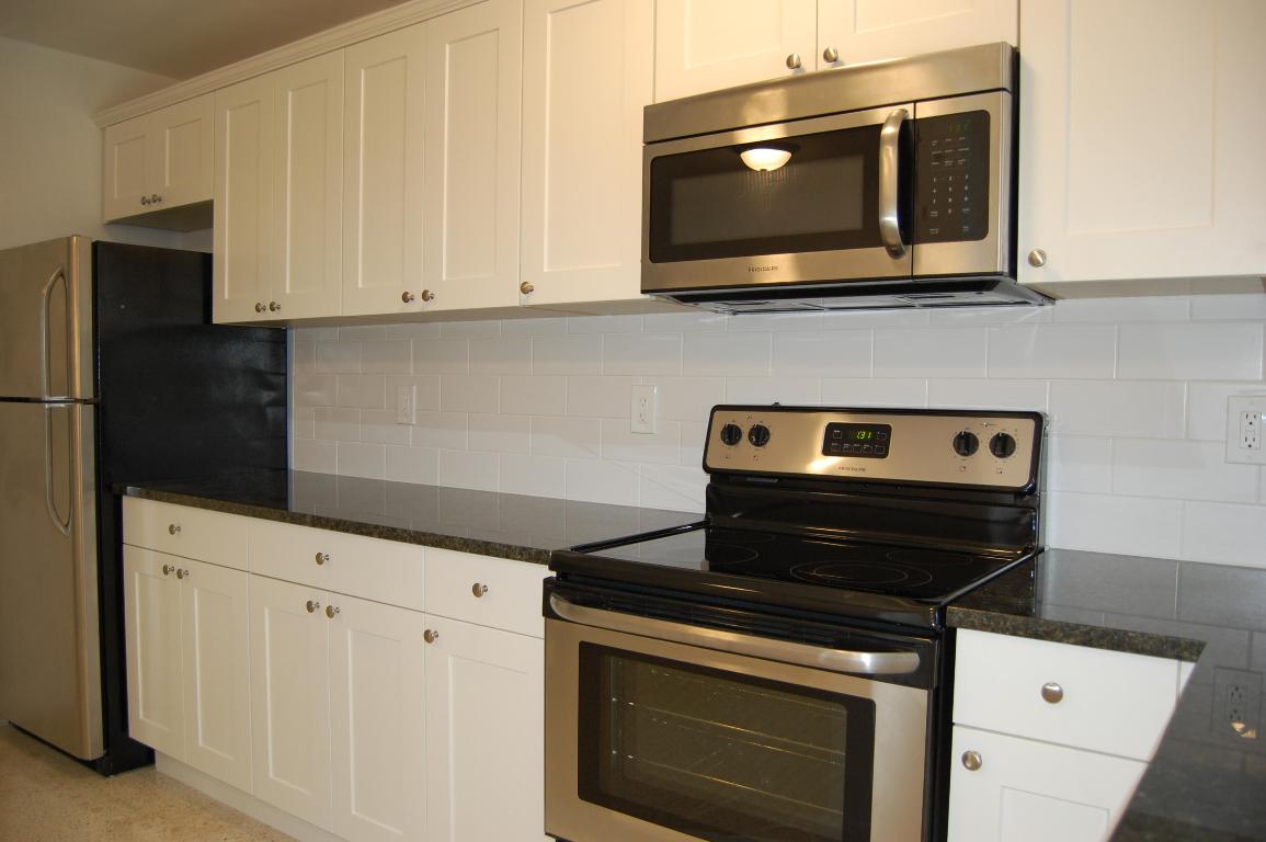 BOCA WOODS - Residential Lease