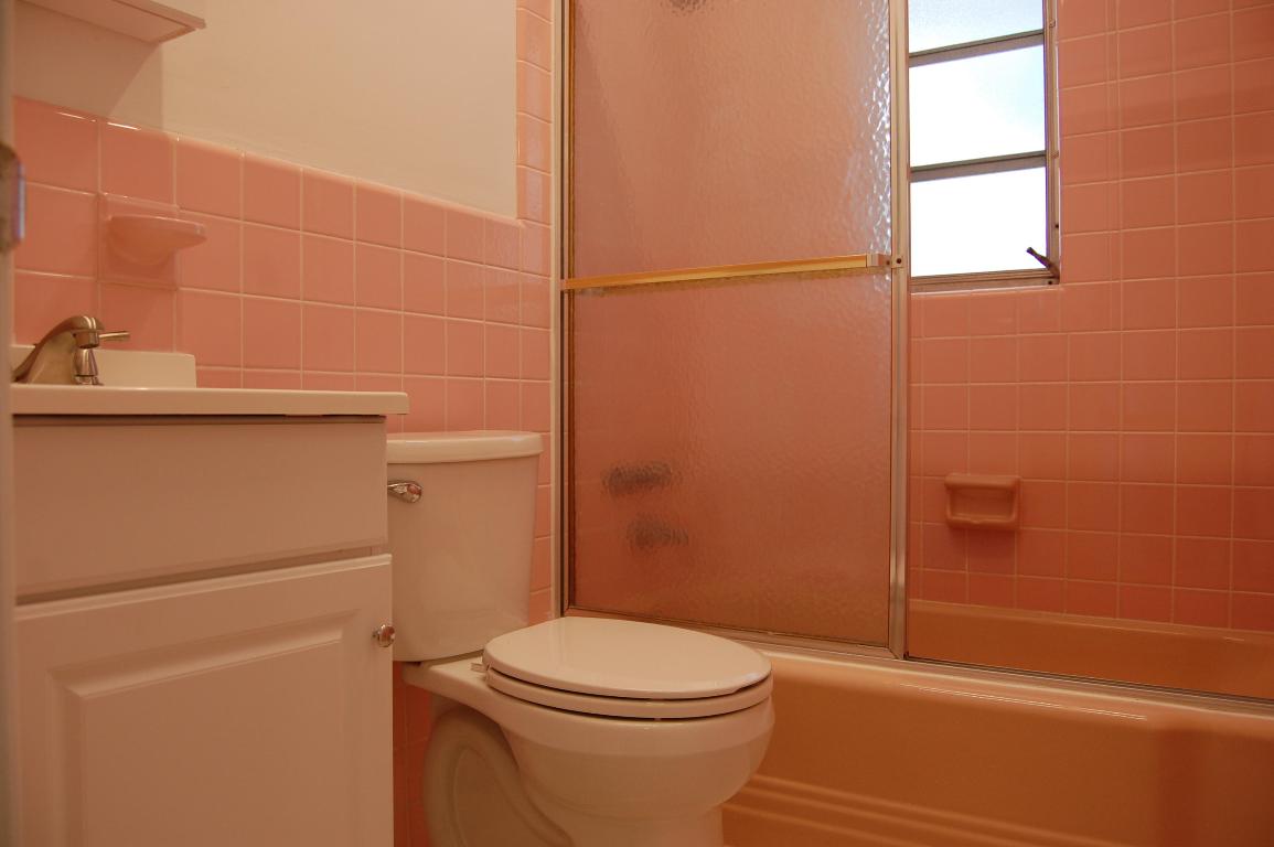 BOCA WOODS - Residential Lease