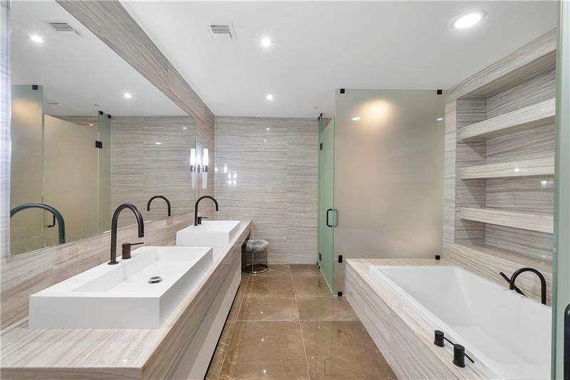 AUBERGE RESIDENCES - Residential Lease