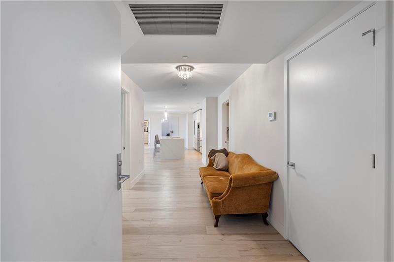 AUBERGE RESIDENCES - Residential Lease