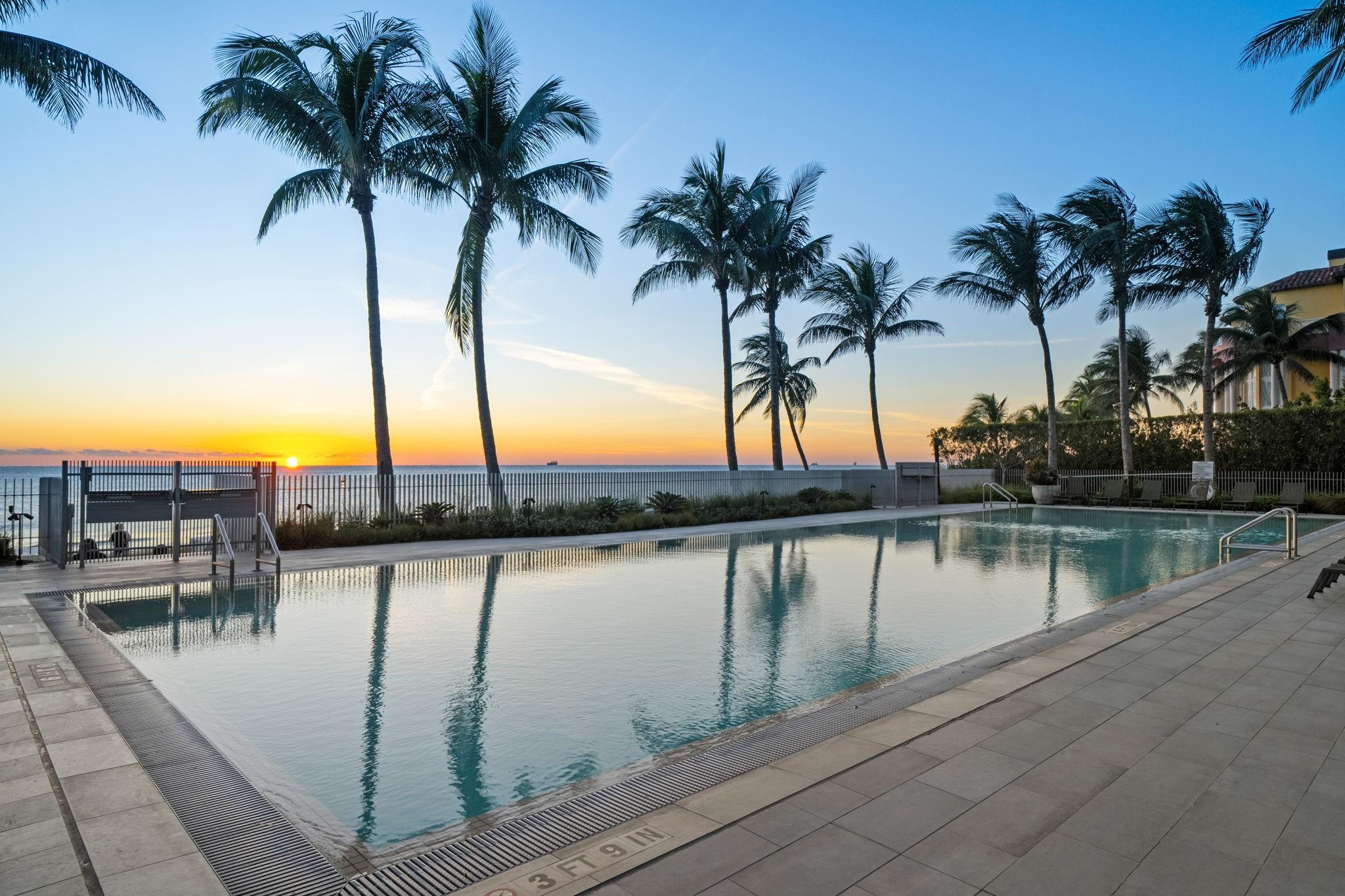 AUBERGE RESIDENCES - Residential Lease