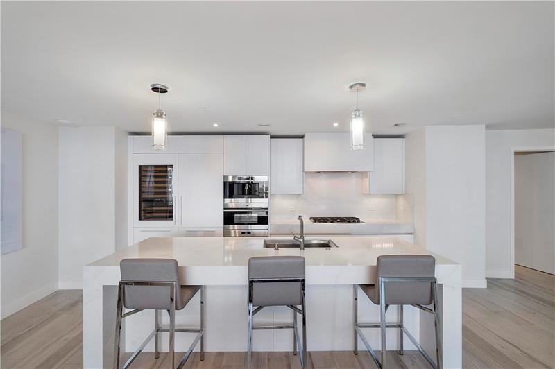 AUBERGE RESIDENCES - Residential Lease