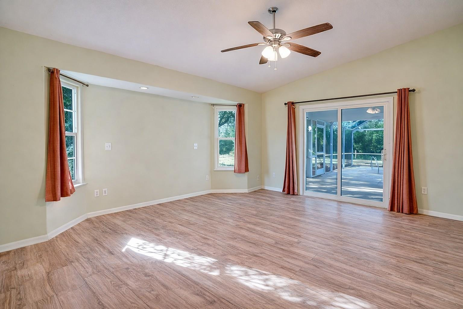 FELLSMERE FARMS - Residential