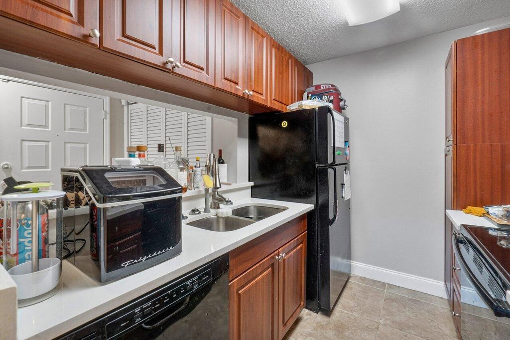 Photo of 2307 N Congress Avenue #31, Boynton Beach, FL 33426 (MLS # R10975218)