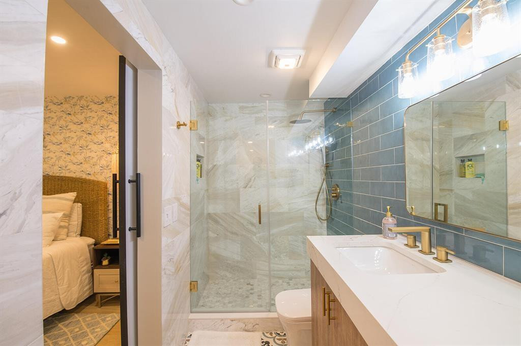 101 NE 19th Avenue 126