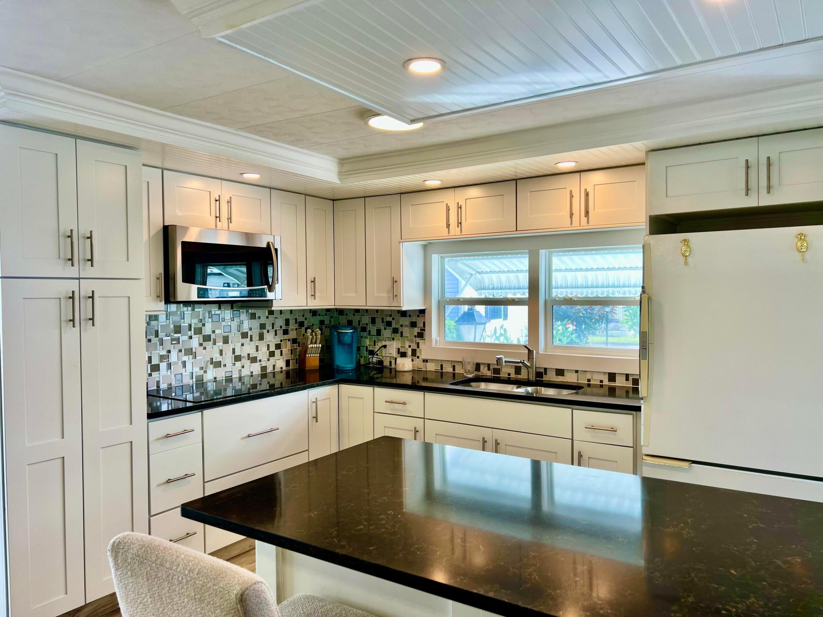 1554 S 33rd Road, Hollywood FL 33021