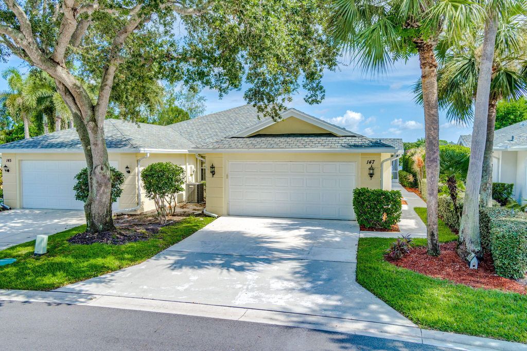 Photo of 147 Brier Circle, Jupiter, FL 33458 (MLS # R11010322)
