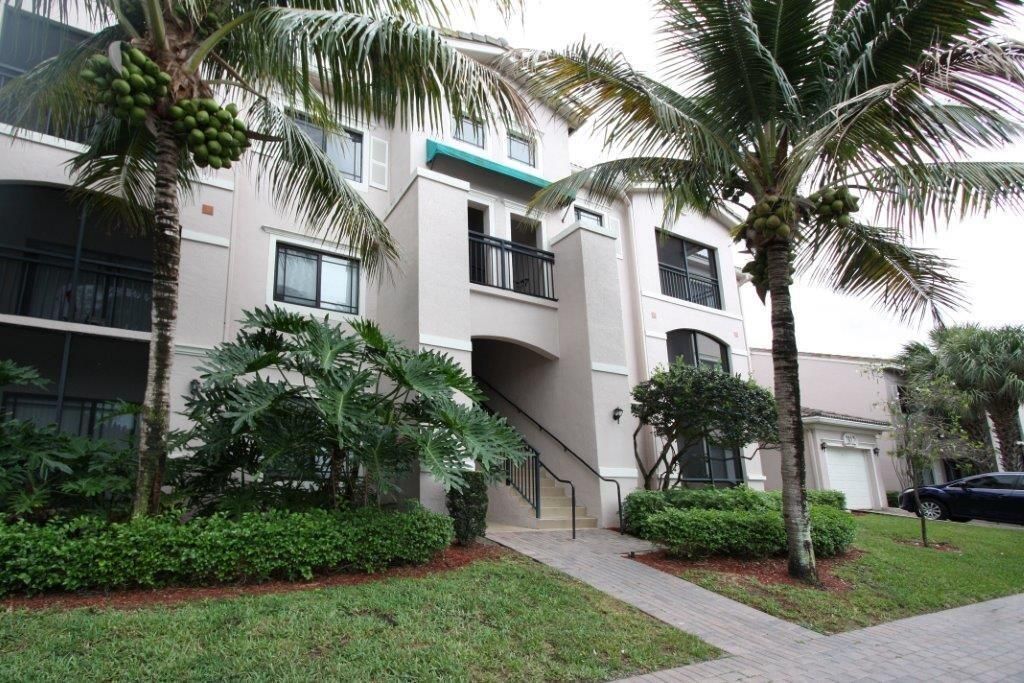 Photo of 2812 Grande Parkway #204, Palm Beach Gardens, FL 33410 (MLS # R11110868)