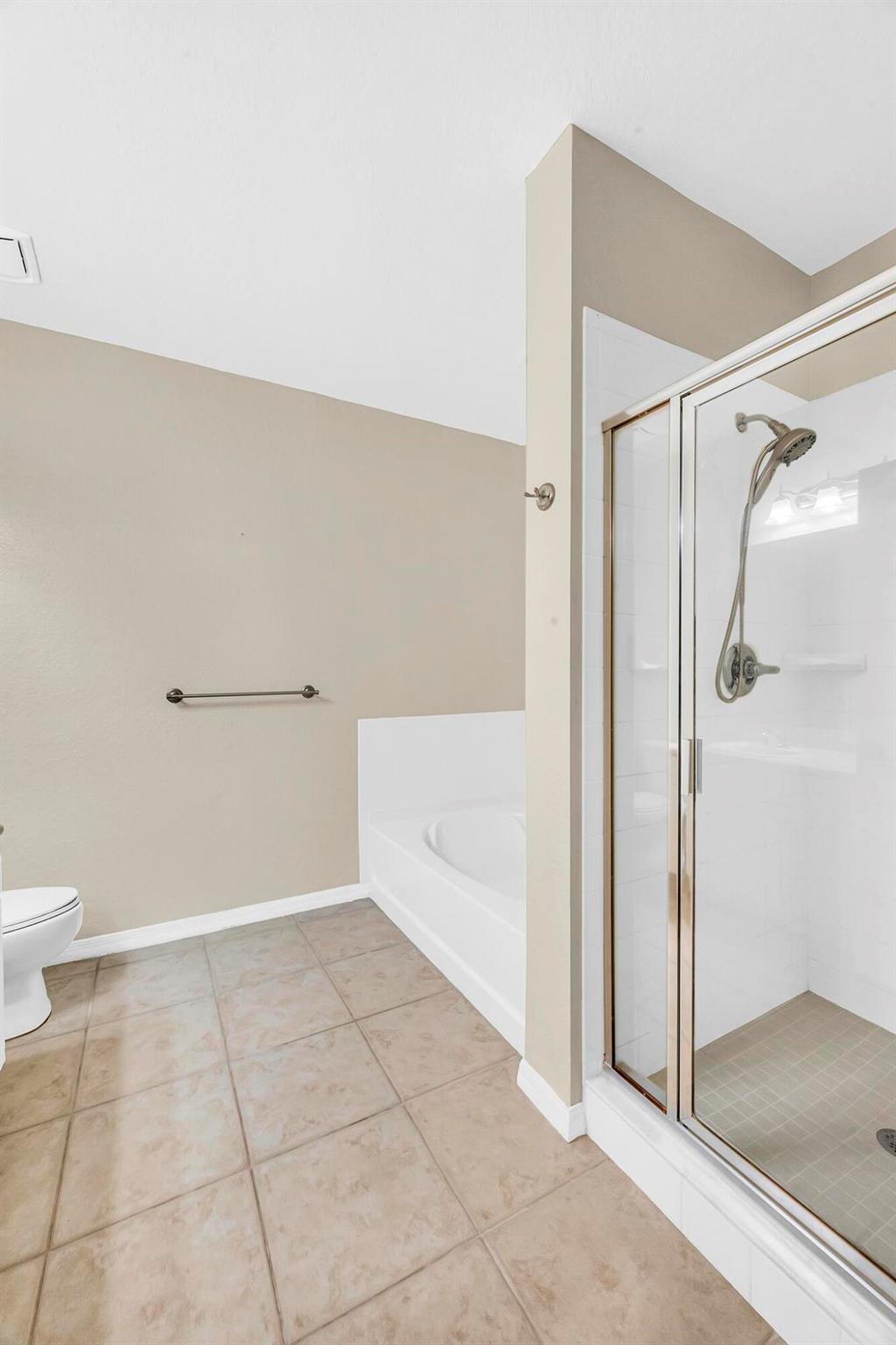 THE ESTATES AT STUART CON - Residential Lease