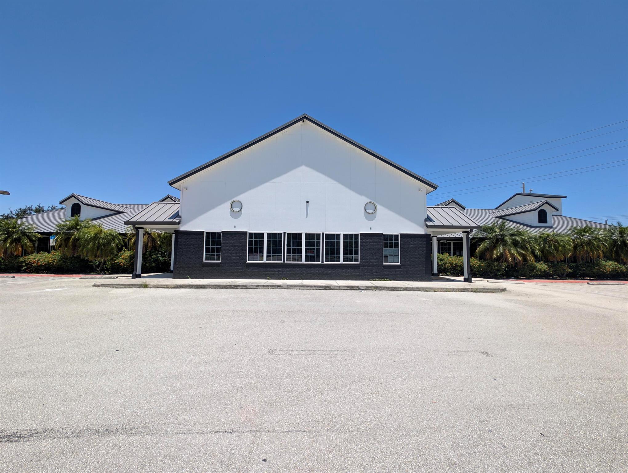 Freestanding 11,000 SF Bldg. on 5.47 acres, 130 parking spaces, Perfect for Restaurant, medical facility, country bar, event center, retail, fitness gym and more! On US #1, 50,000 cars daily, 453FT Frontage visibility, new roof, new ac, new impact glass. Next to Super Walmart and Sam's Club!! Also available for Lease @ $24/FT NNN
