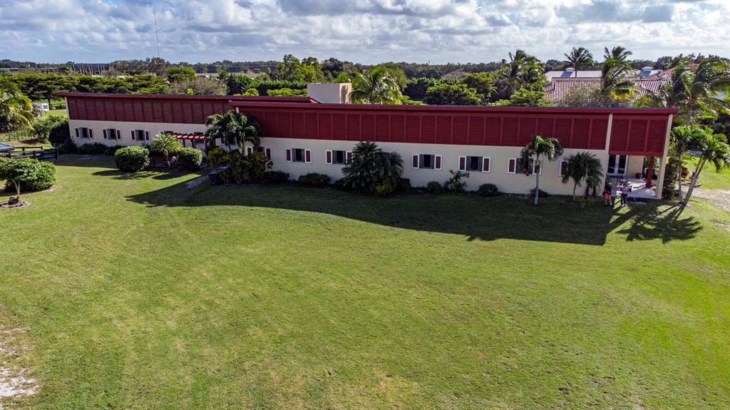 PALM BEACH POINT EAST - Residential