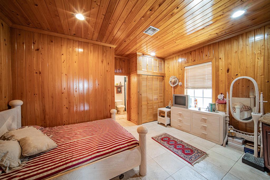 PALM BEACH POINT EAST - Residential