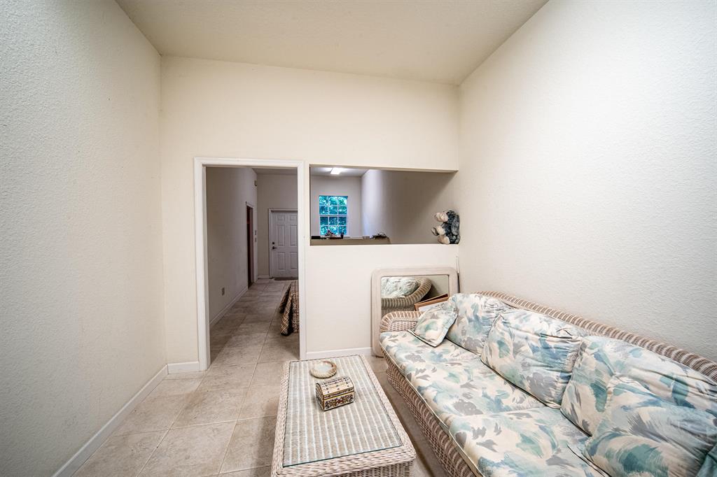 PALM BEACH POINT EAST - Residential