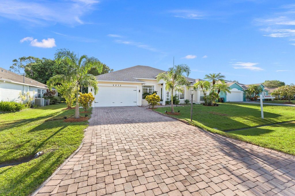 Photo of 2032 SW Cranberry Street, Port Saint Lucie, FL 34953 (MLS # R11005816)