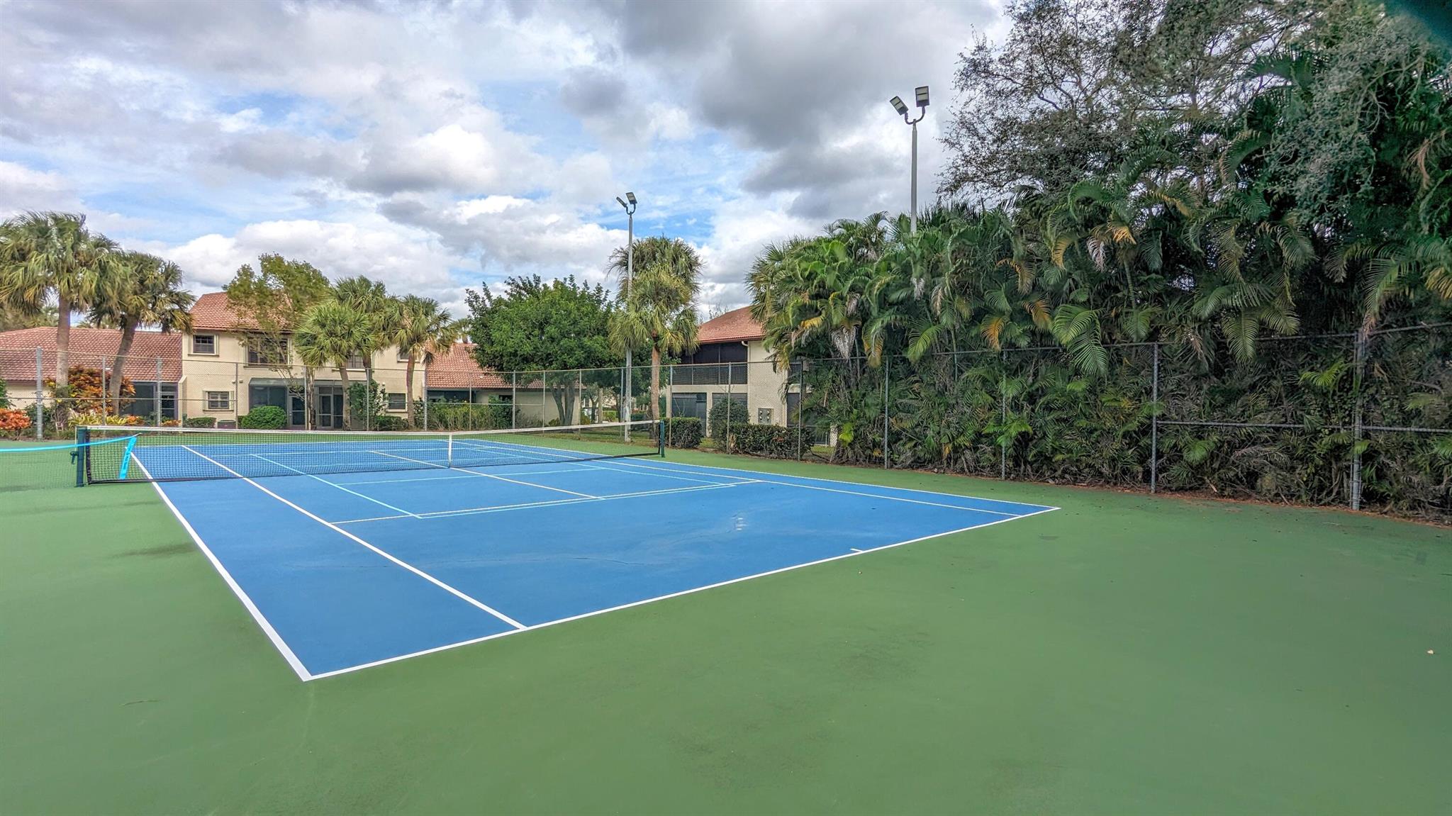 LUCERNE PARK CONDOS 1, 1A - Residential