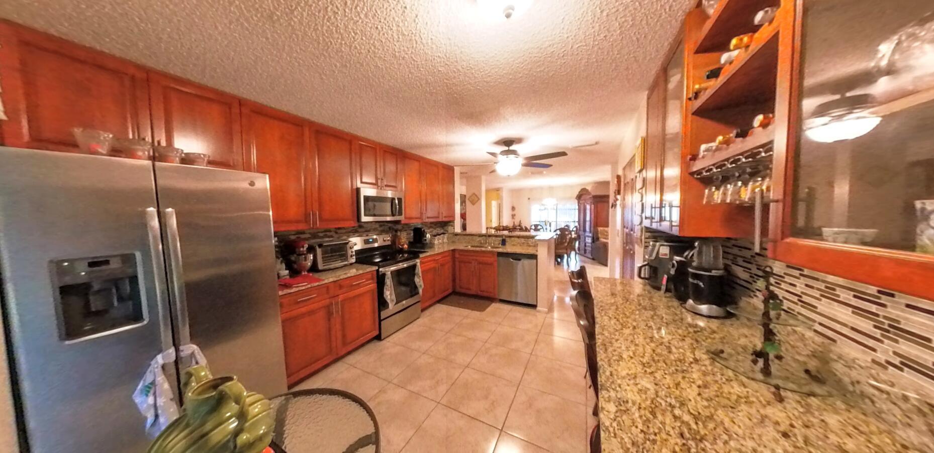 LUCERNE PARK CONDOS 1, 1A - Residential