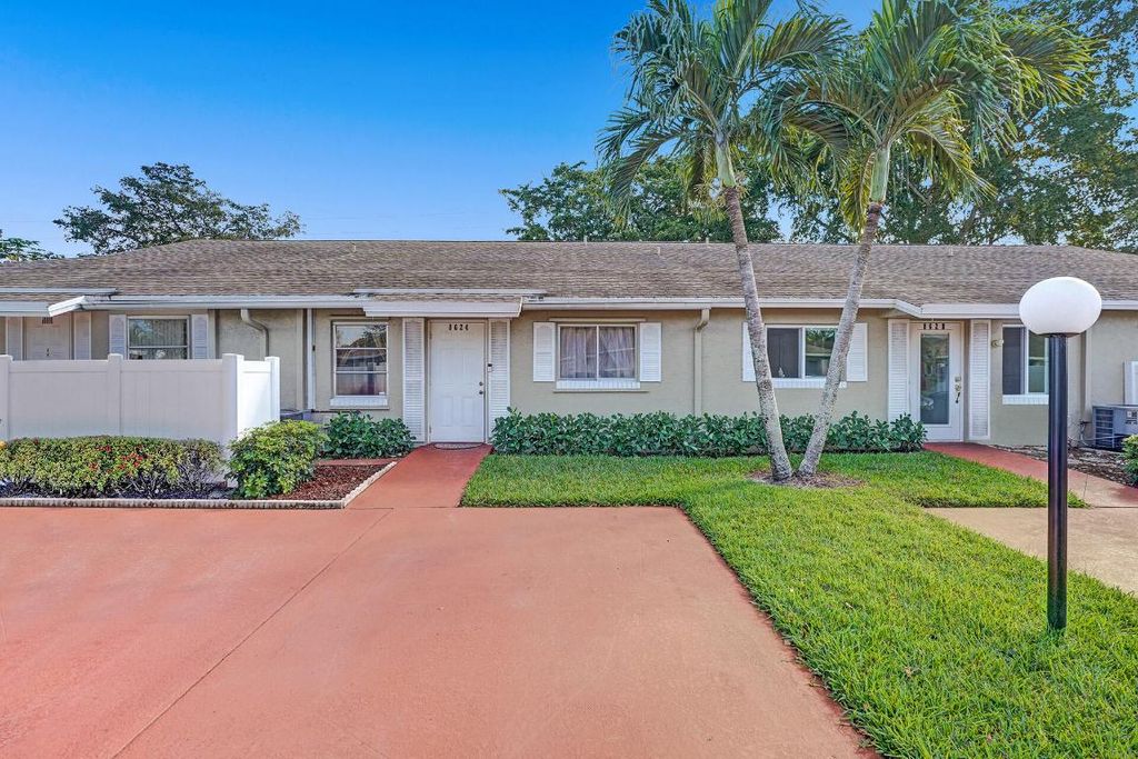 Photo of 8624 Overset Lane #B, Boca Raton, FL 33496 (MLS # R11125892)