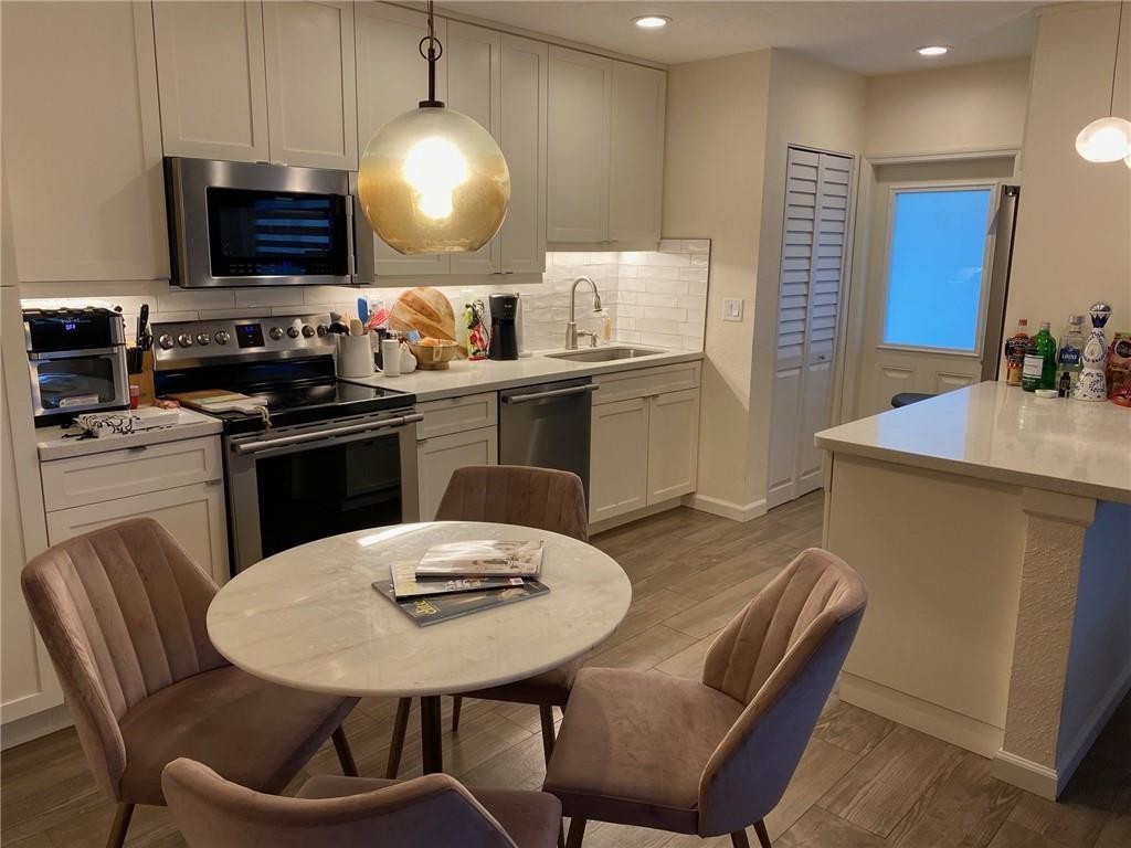 Coral Ridge Colony - Residential