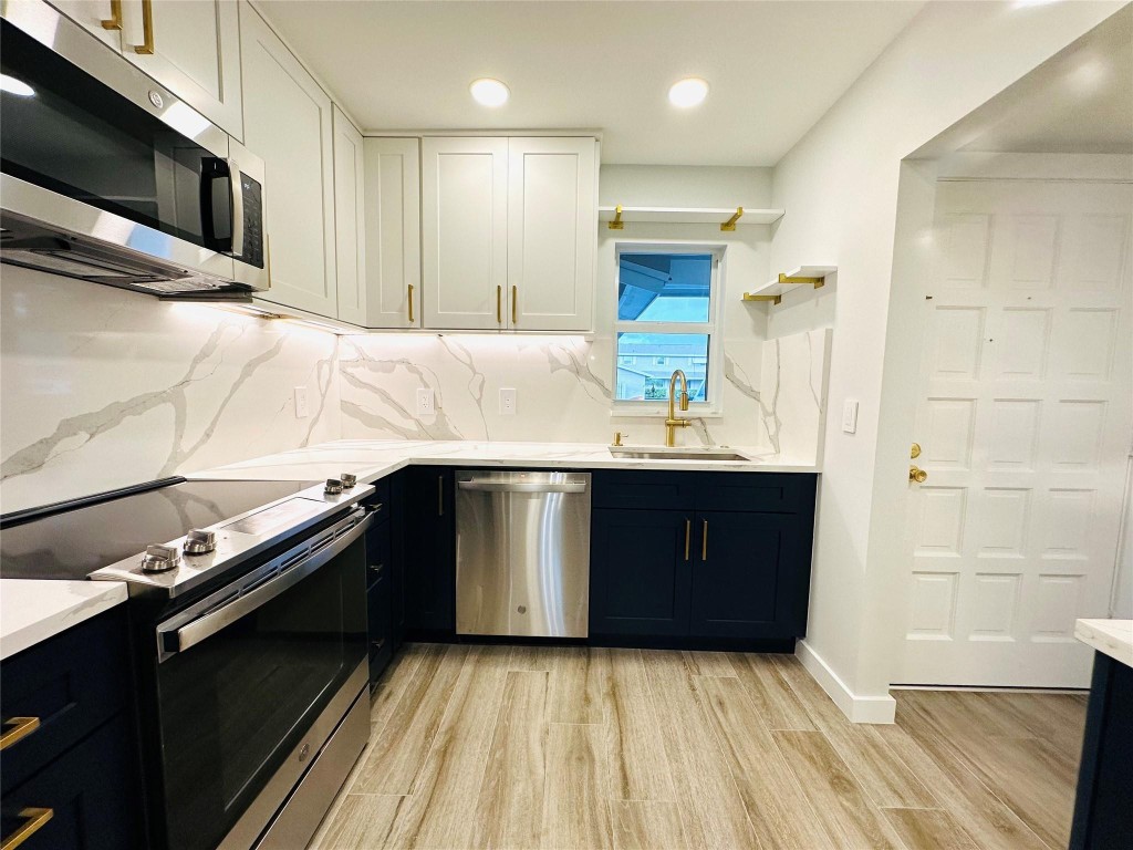 COVE VILLAGE CONDO - Residential