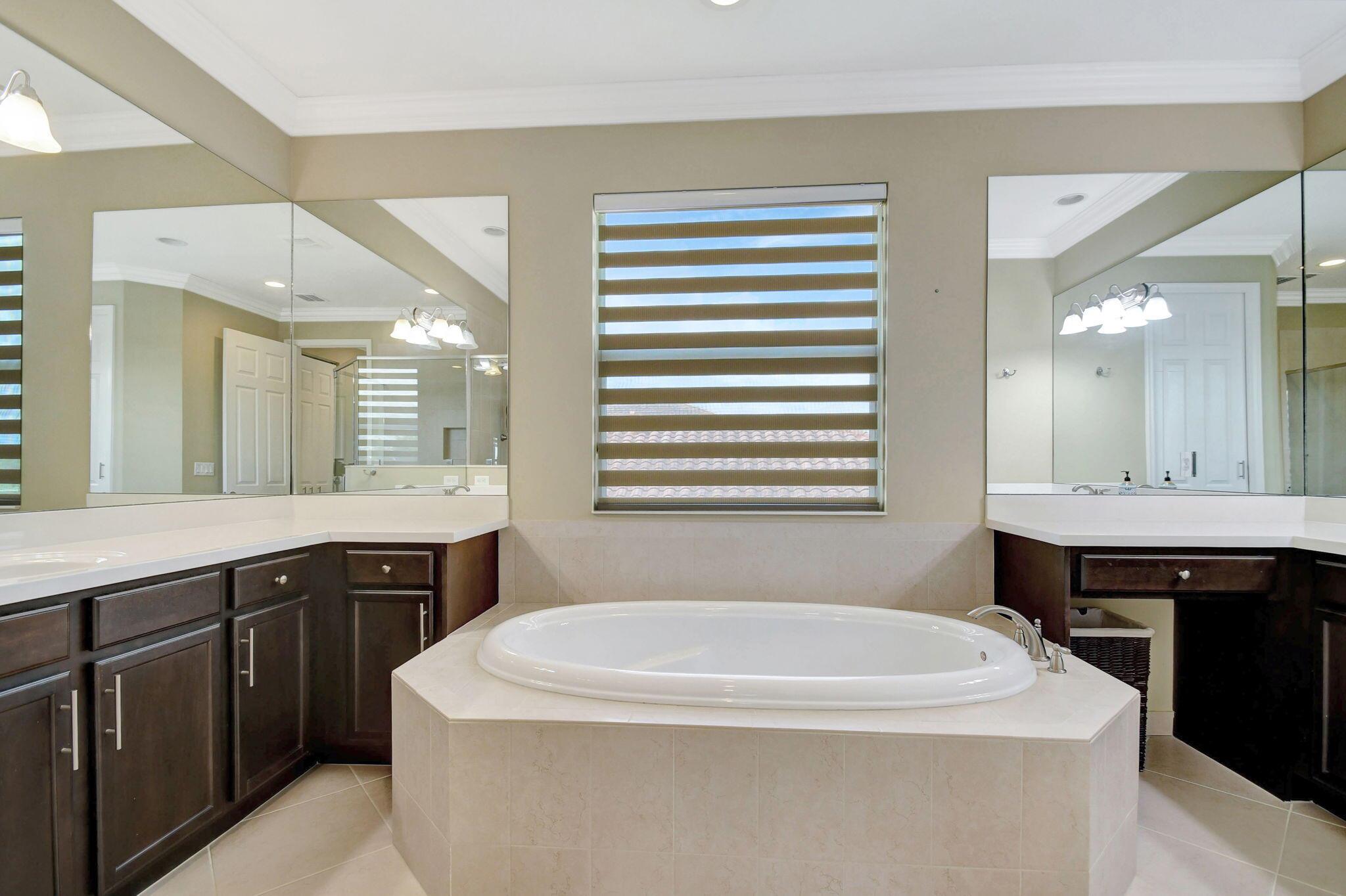 PORTOSOL - Residential