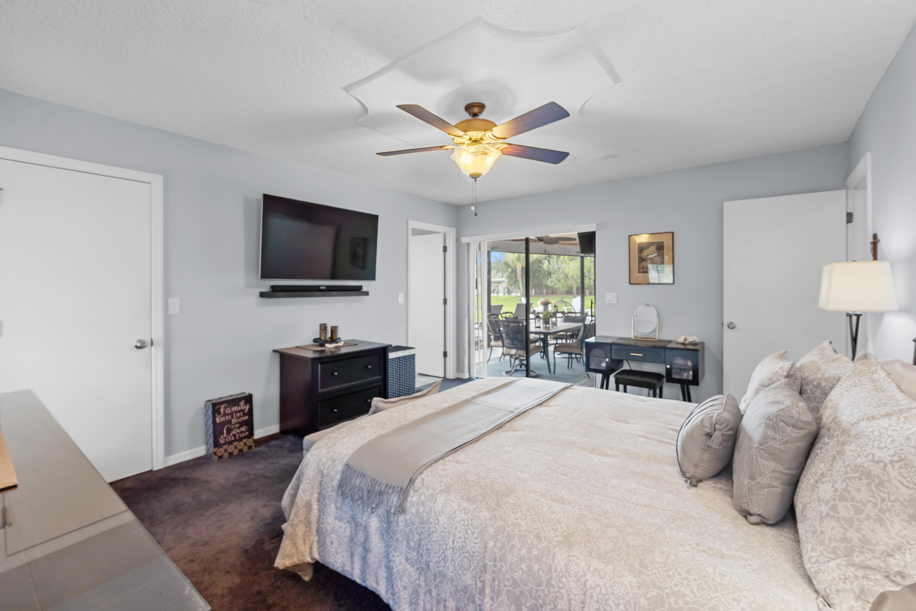 HUNTINGTON WOODS - Residential