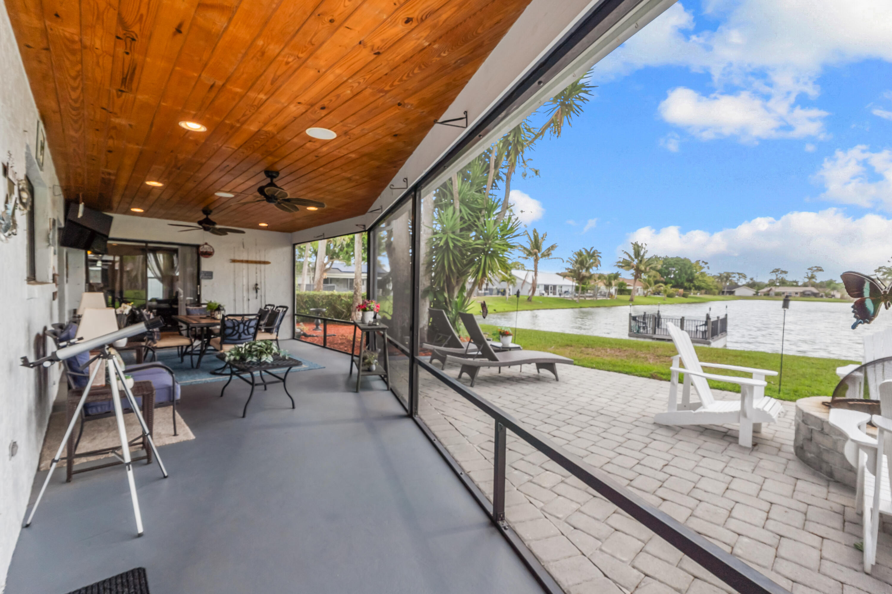 HUNTINGTON WOODS - Residential