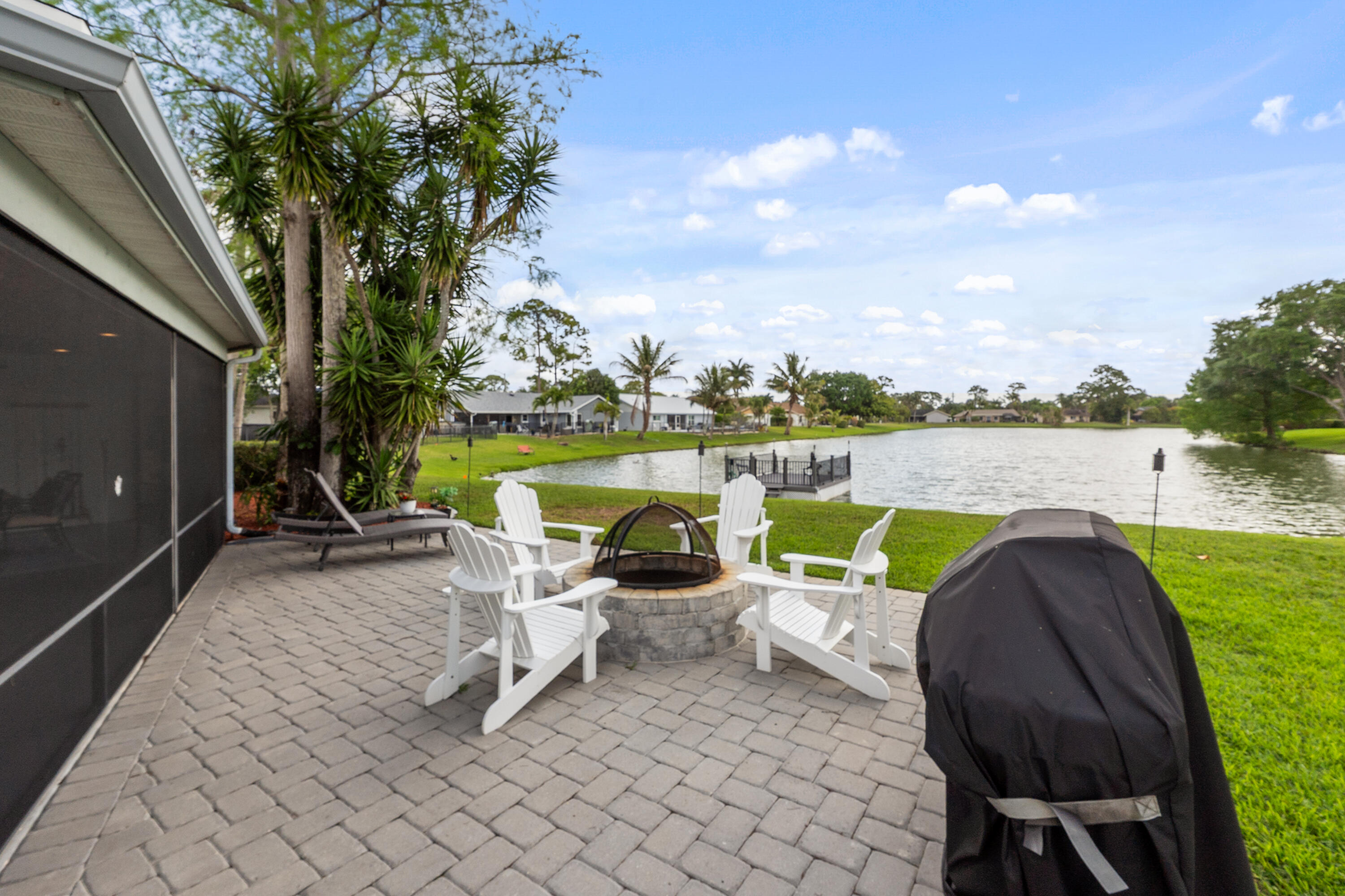 HUNTINGTON WOODS - Residential