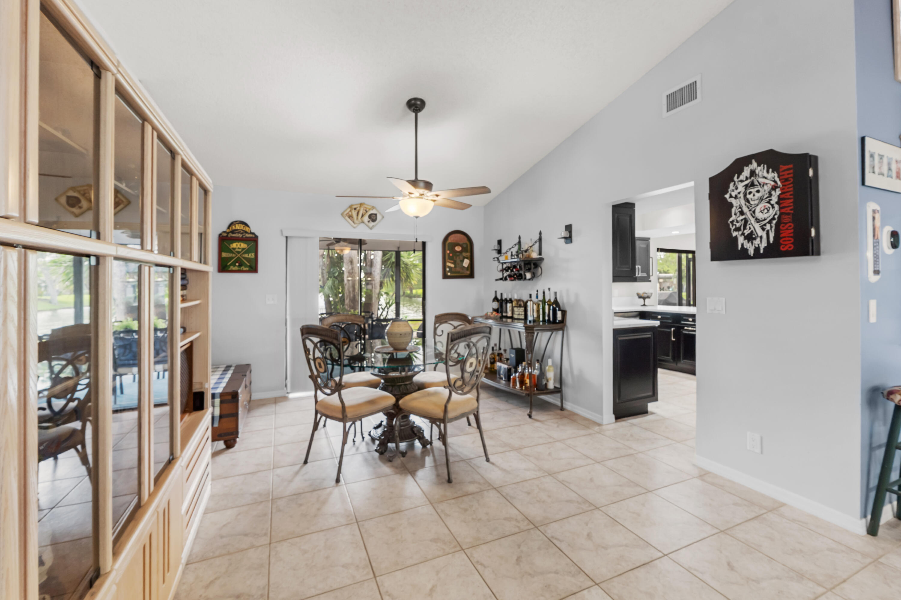 HUNTINGTON WOODS - Residential