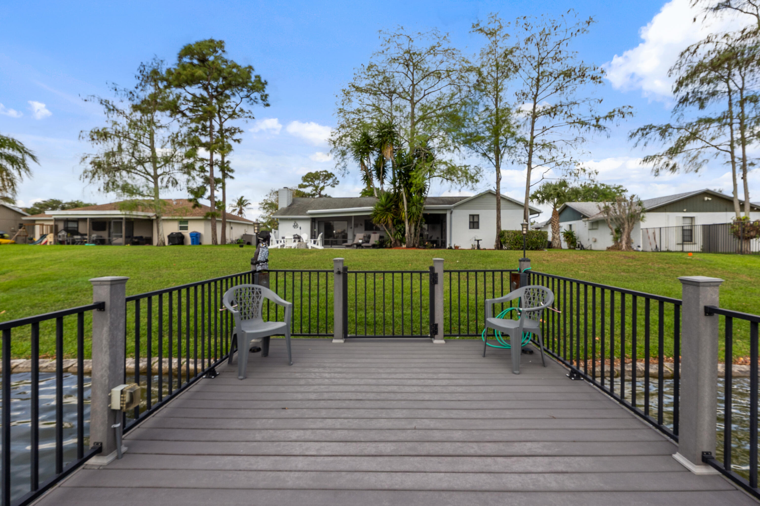 HUNTINGTON WOODS - Residential