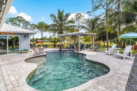 A home in Loxahatchee