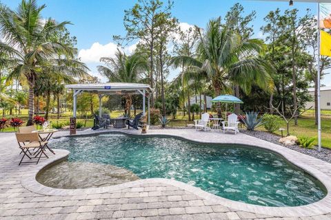 A home in Loxahatchee