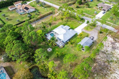 A home in Loxahatchee