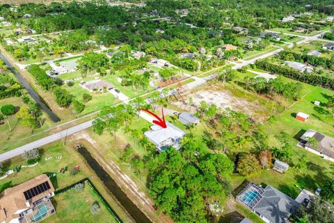 A home in Loxahatchee