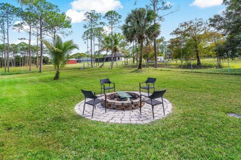 A home in Loxahatchee