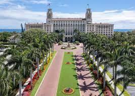 BANYAN GROVES AT HOBE SOUND - Residential