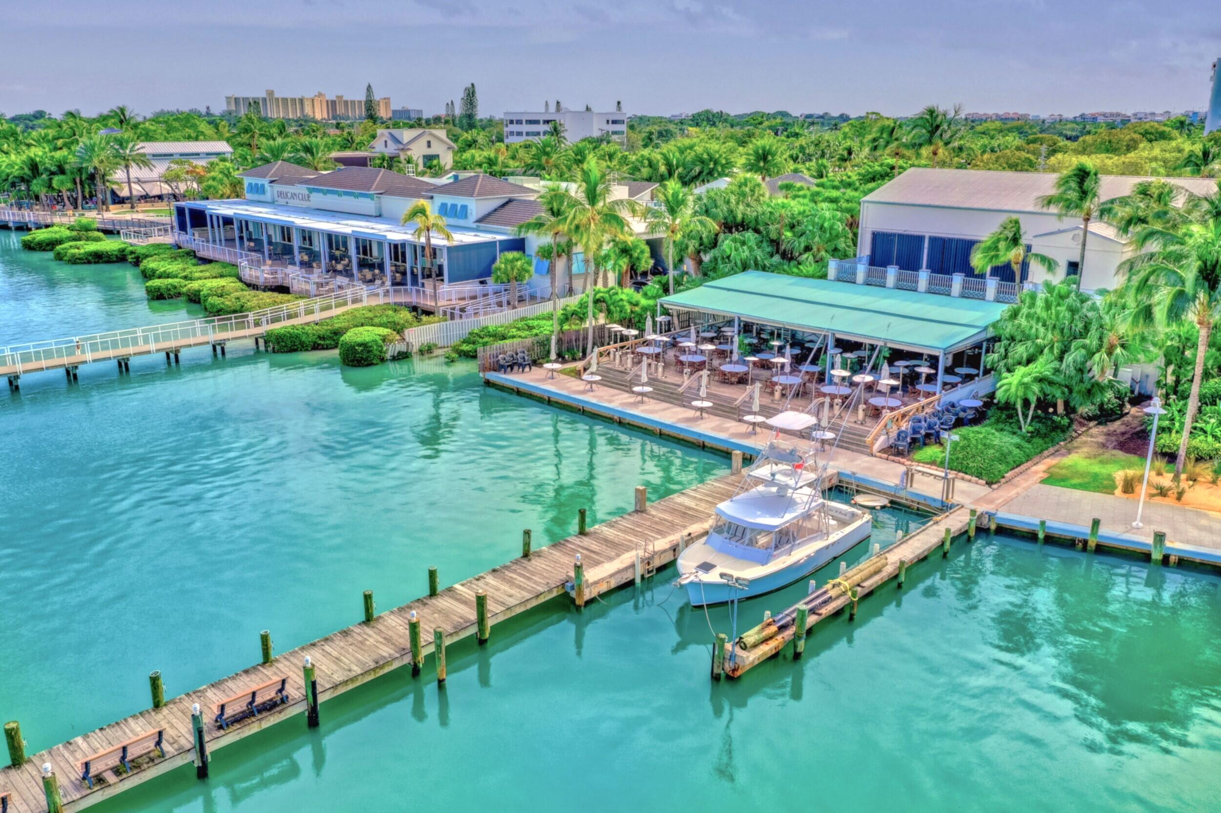 BANYAN GROVES AT HOBE SOUND - Residential