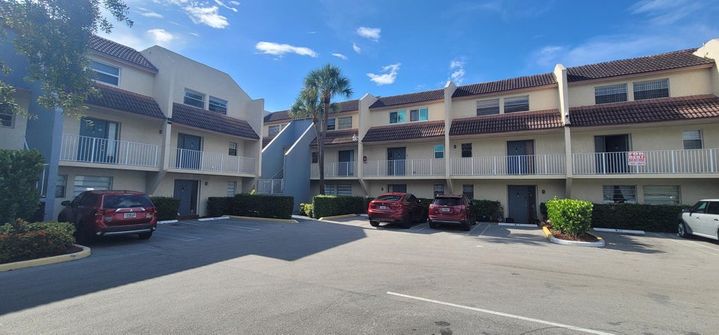 Photo of 3760 NW 115TH Way #8-2, Coral Springs, FL 33065 (MLS # B26058548)