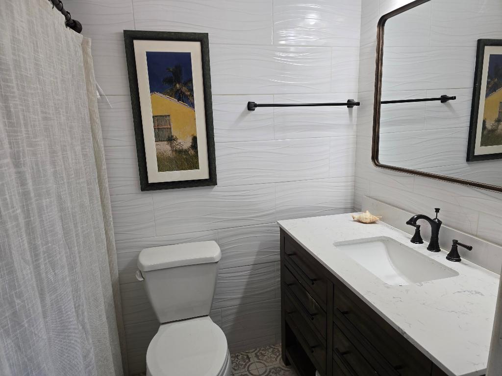 RIVERBEND CONDO - Residential