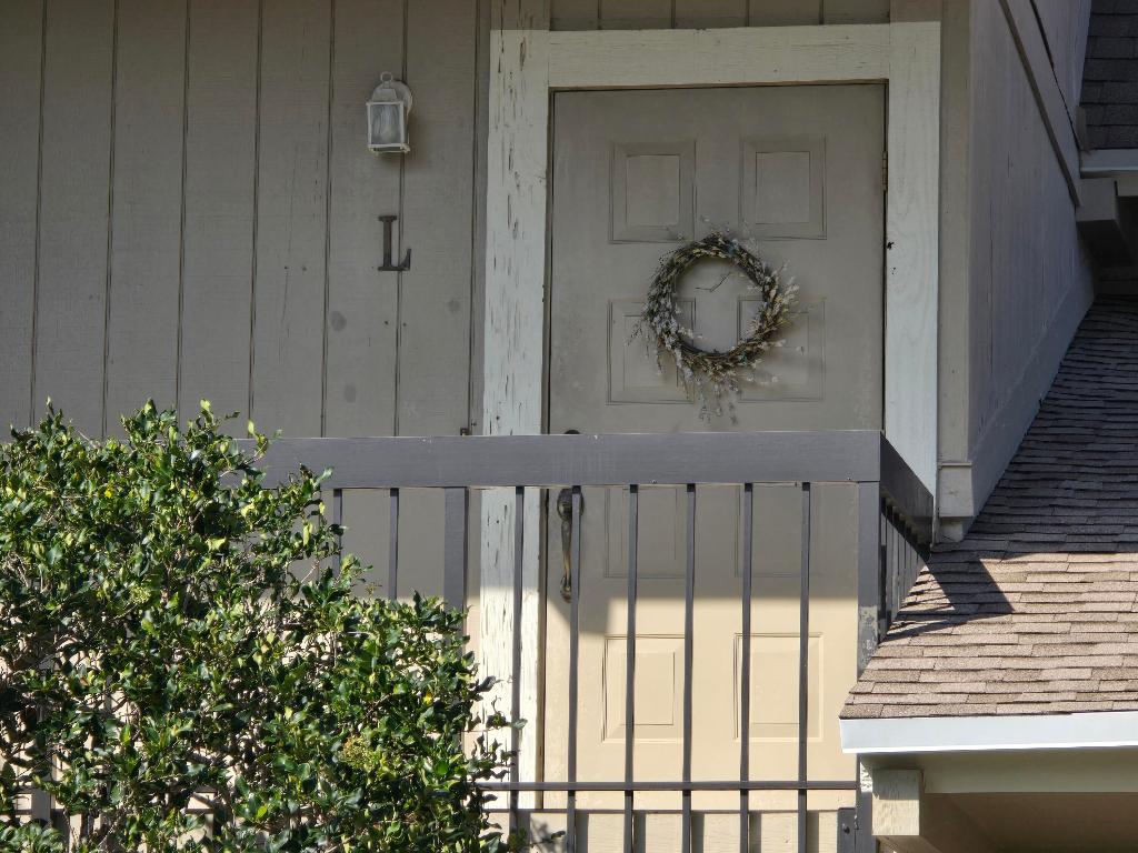 RIVERBEND CONDO - Residential