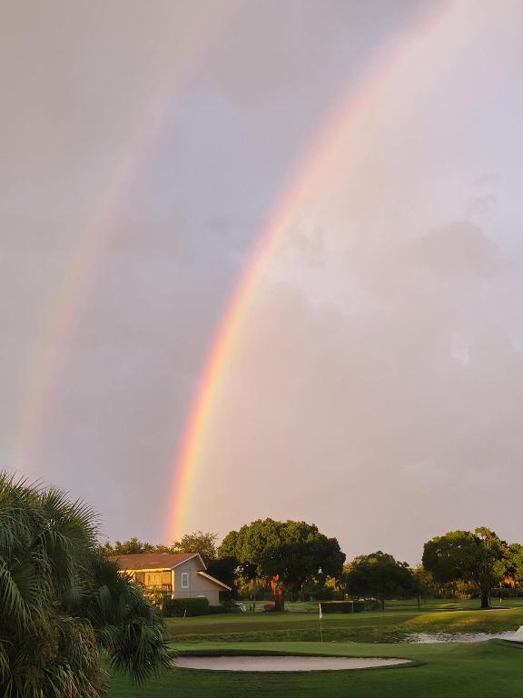 RIVERBEND CONDO - Residential