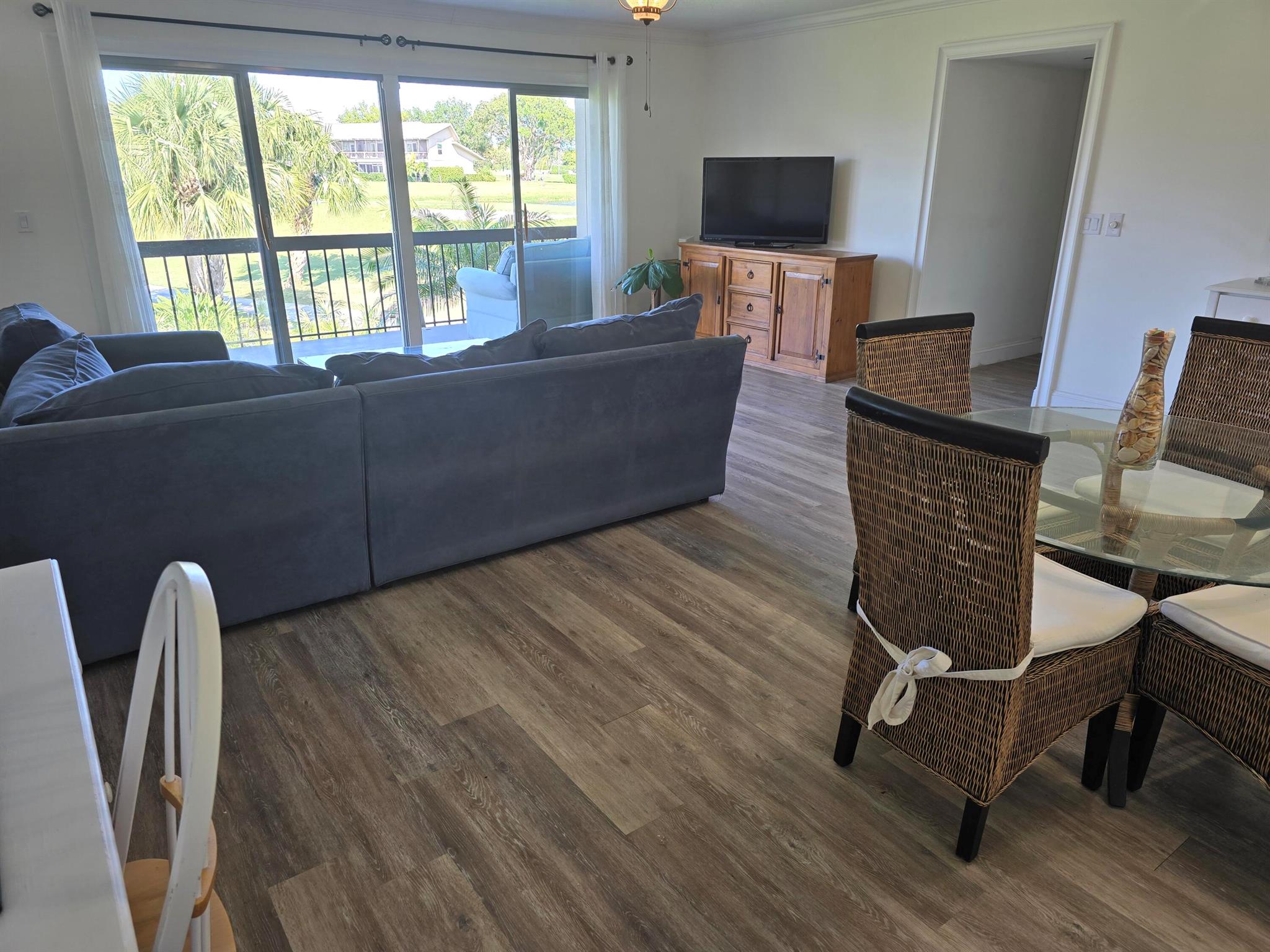 RIVERBEND CONDO - Residential