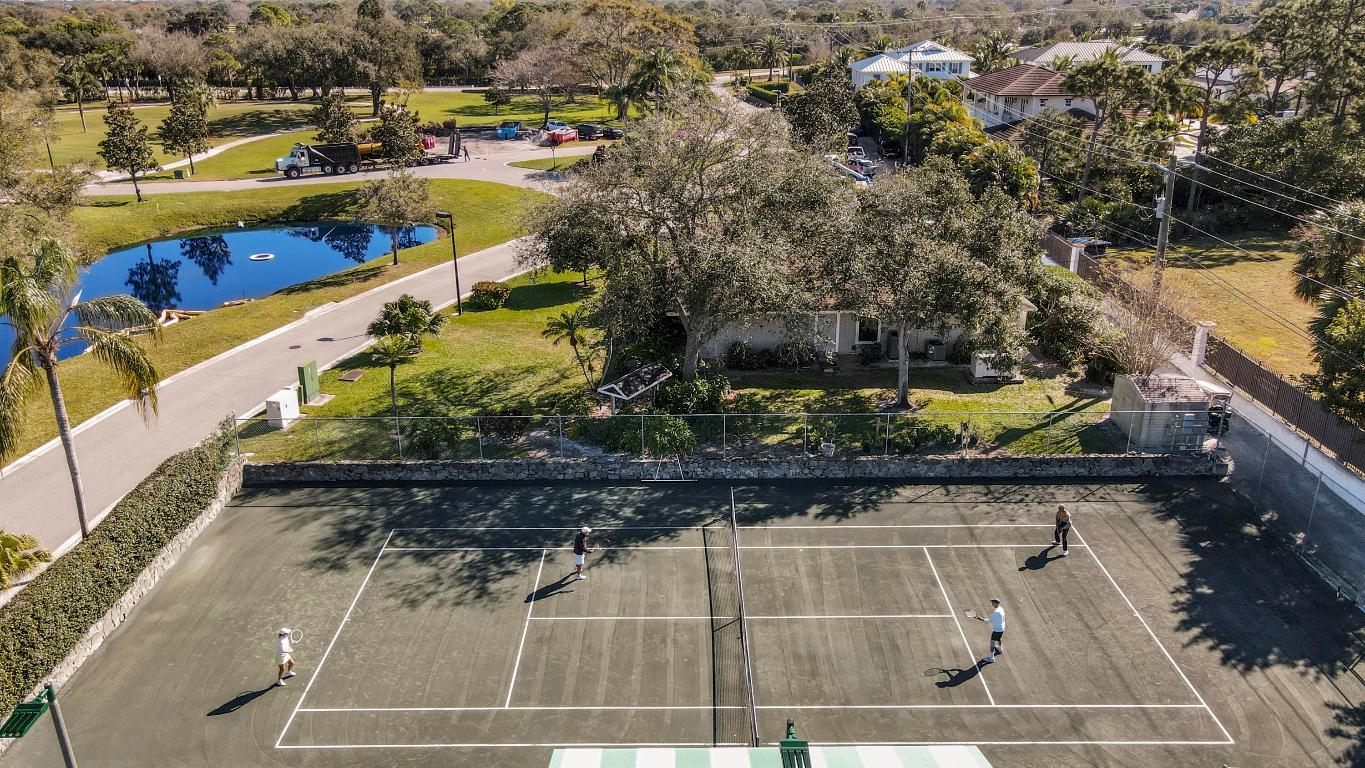 RIVERBEND CONDO - Residential