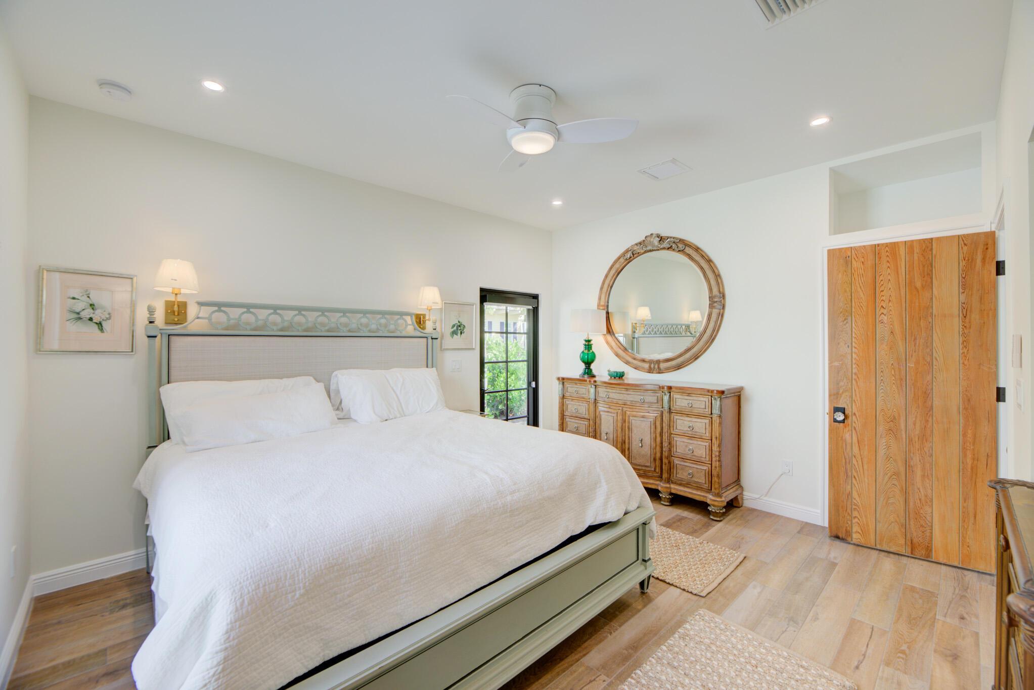 DELRAY TOWN OF - Residential Lease
