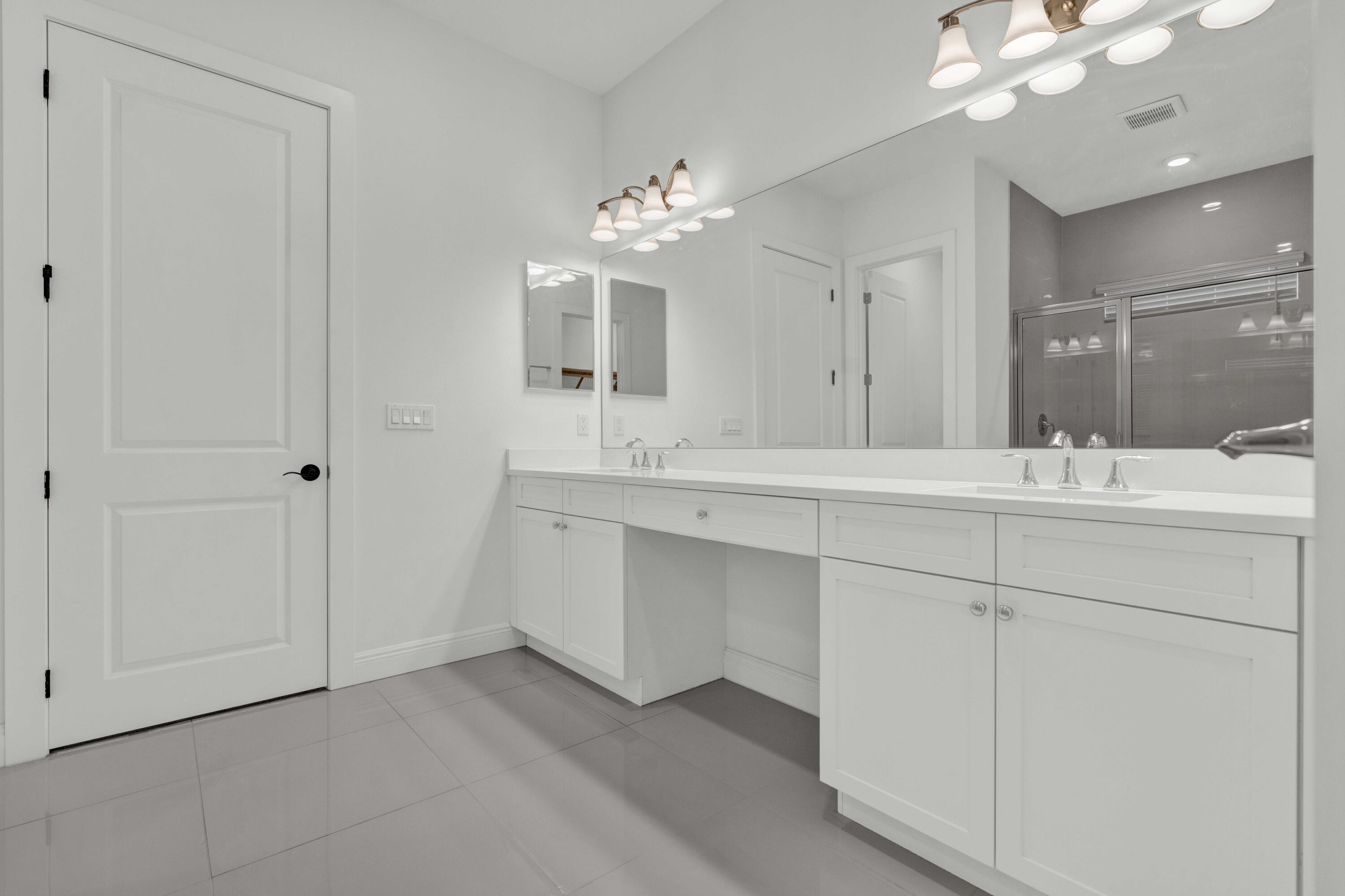 CRESSWIND PALM BEACH - Residential