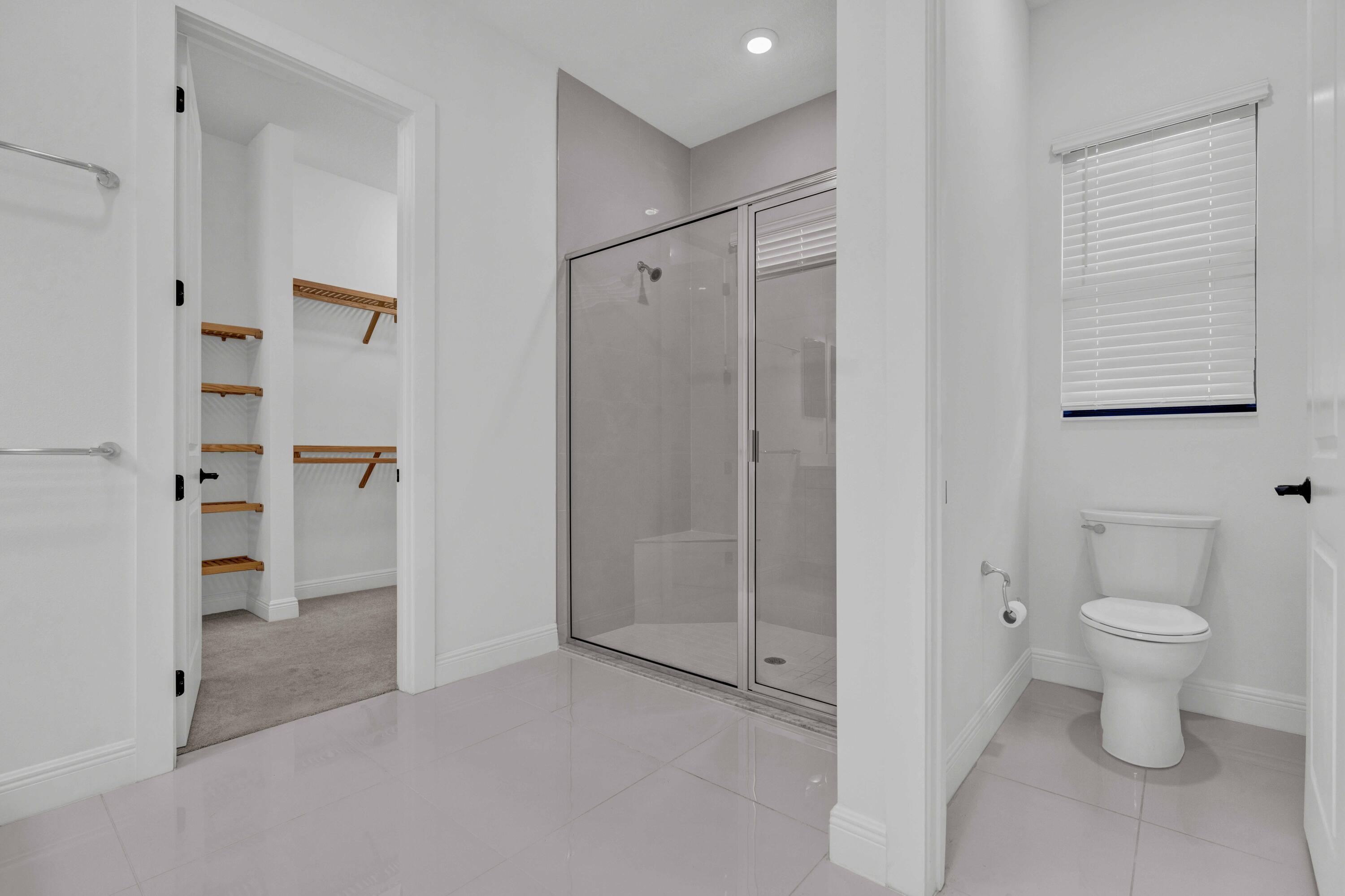 CRESSWIND PALM BEACH - Residential
