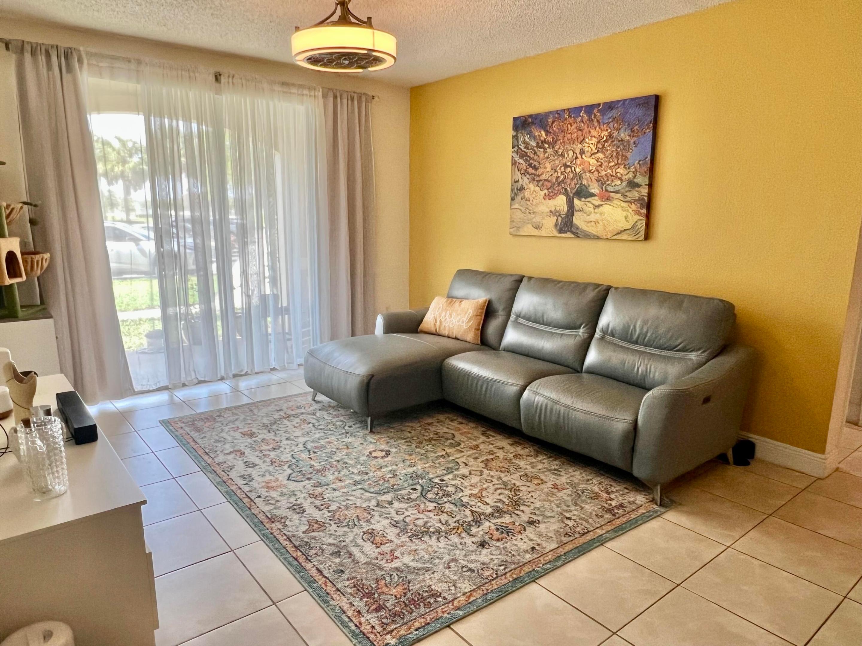 7920 N Nob Hill Road